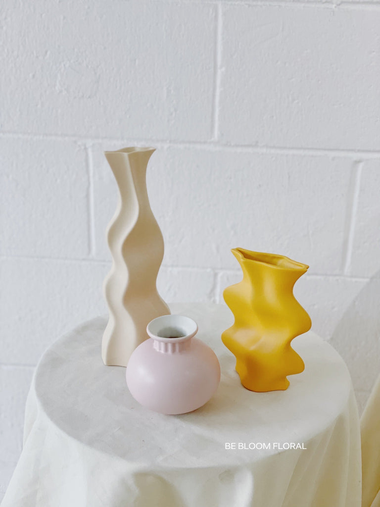 Vase C21