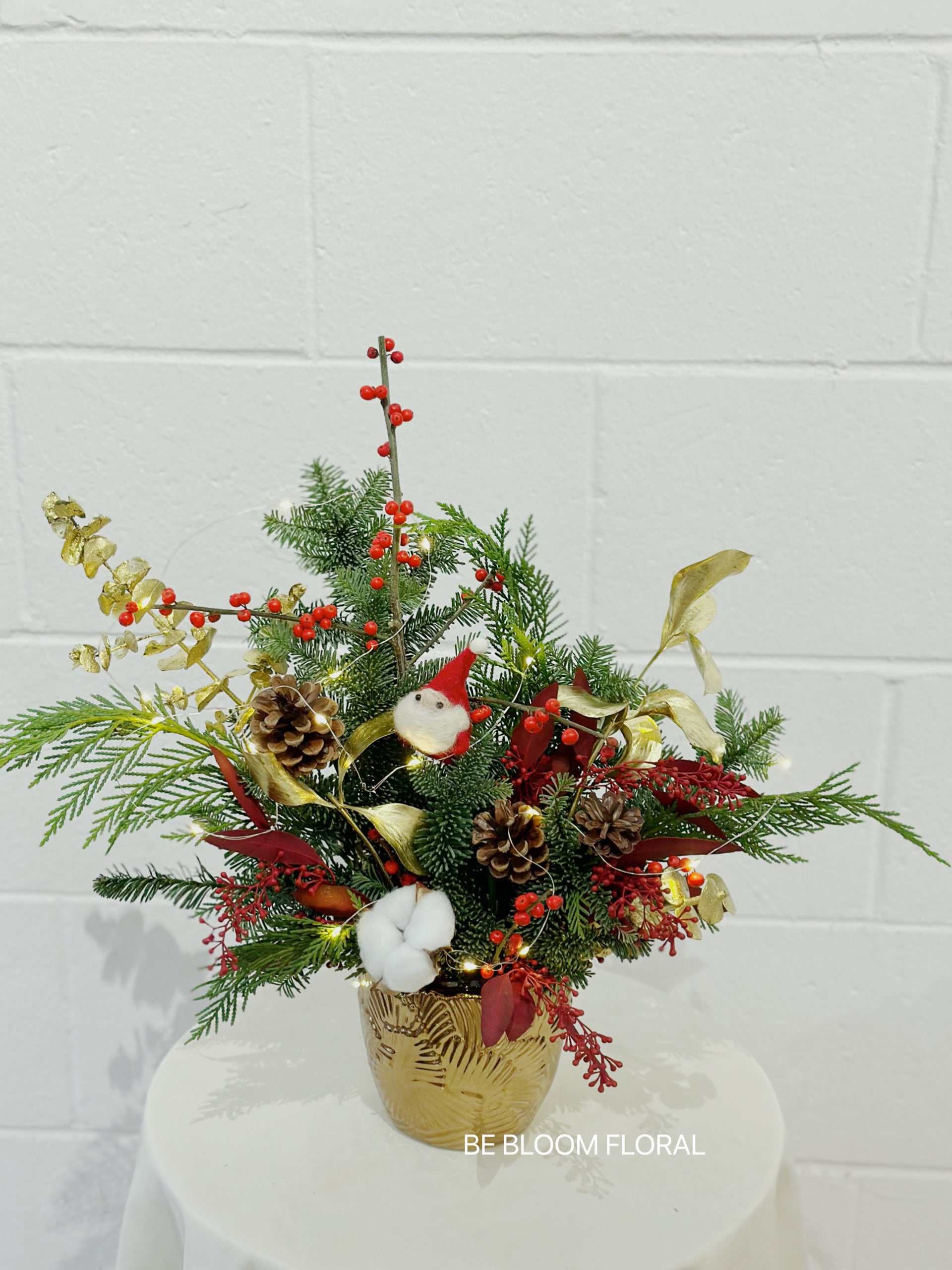 Holiday Table Arrangement A